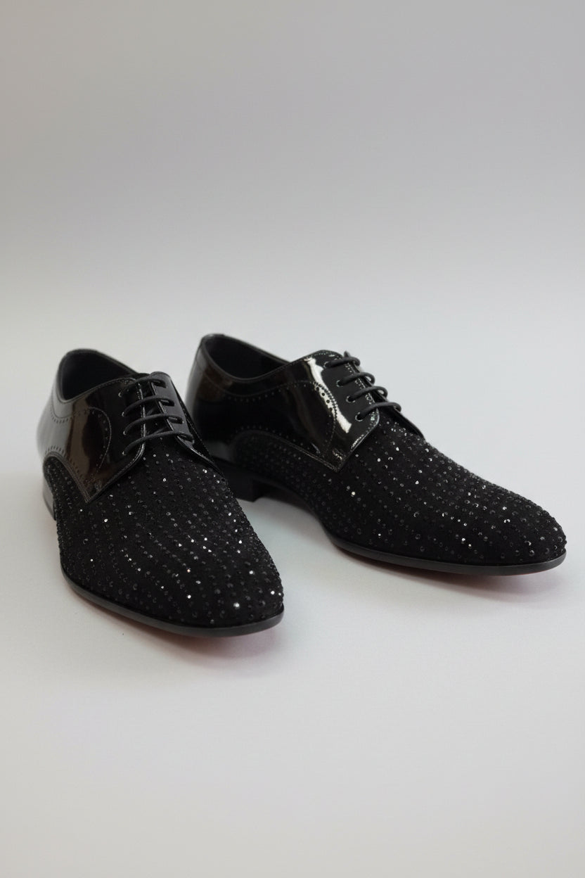 Ceremonial shoes
