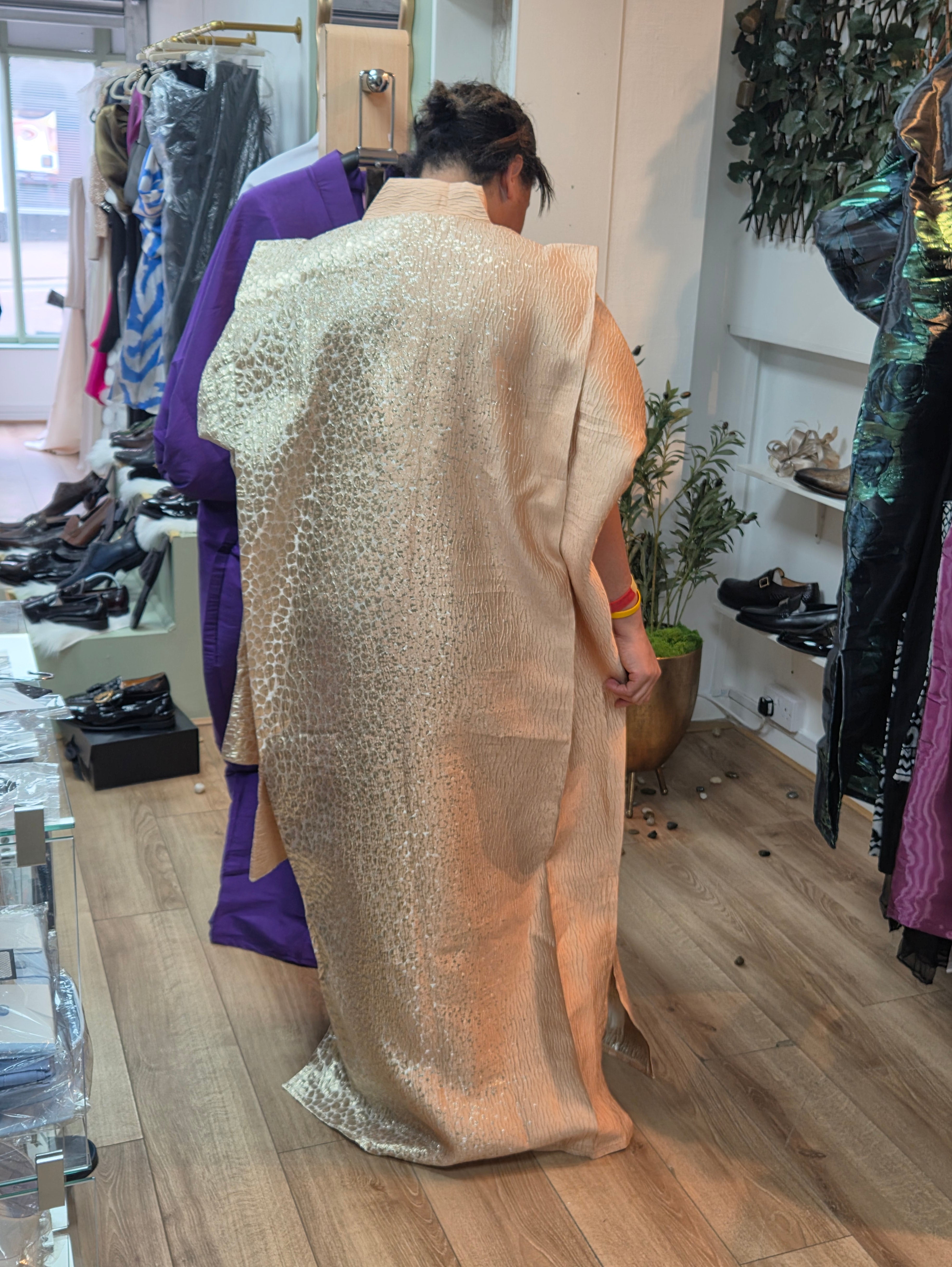 Jacquard gold booboo with scalf