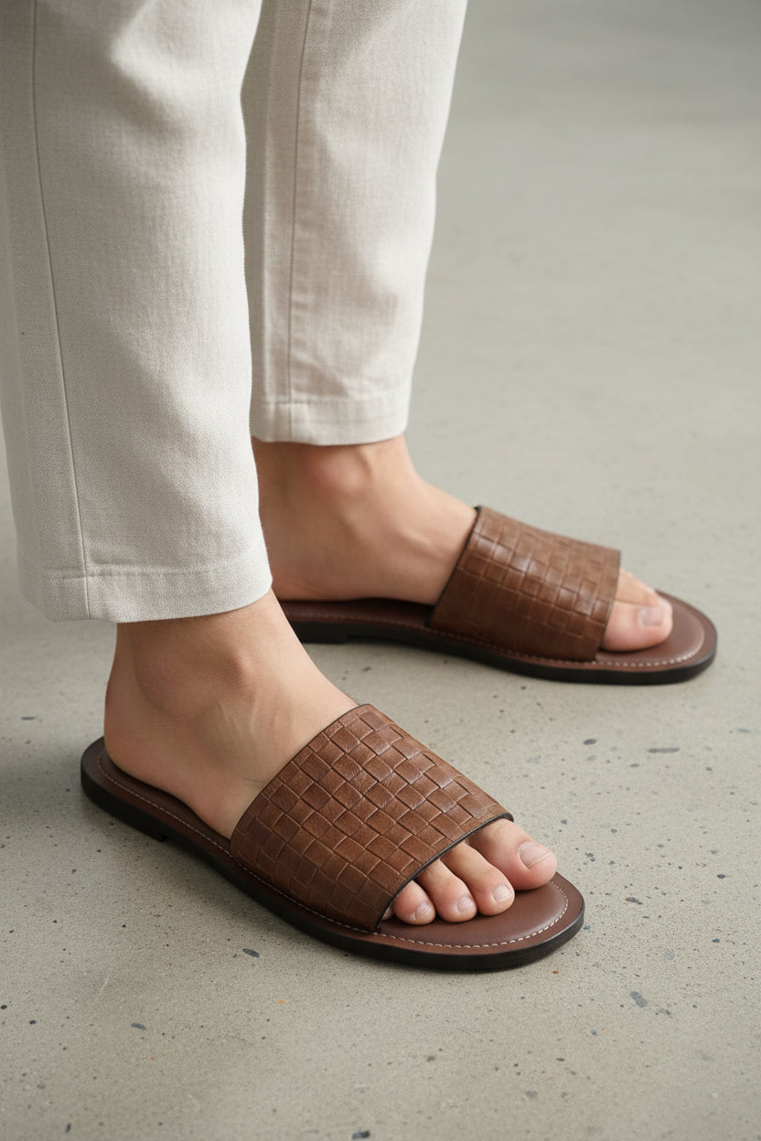 Brown woven slide sandal o
