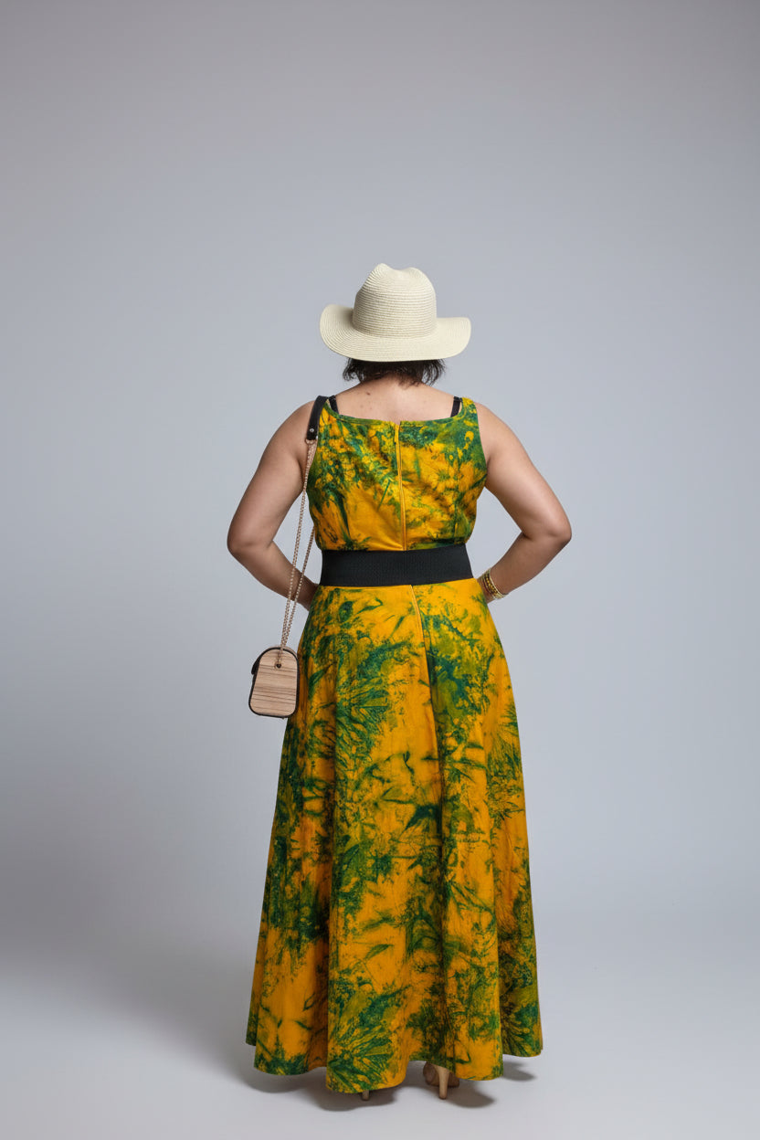 Sleeveless maxi tie-dye gown
